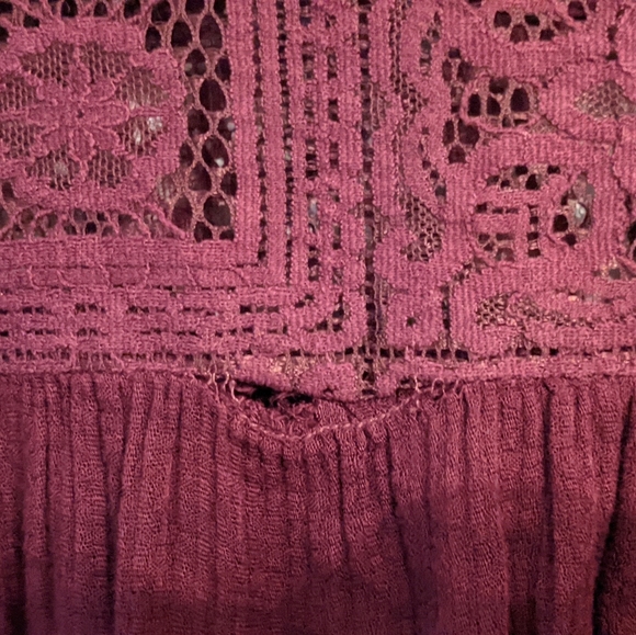 Cape Juby Gauze and Lace Women's long sleeve top - Picture 5 of 7